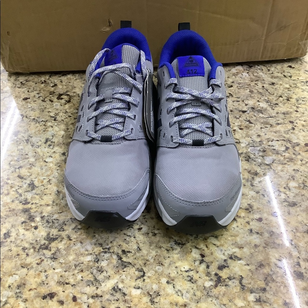 Men sport shoes